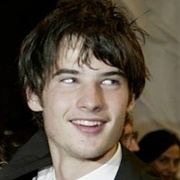 Tom Sturridge
