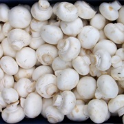 Champignon De Paris (Button Mushrooms)