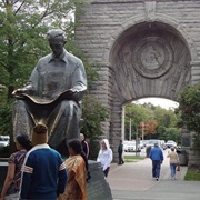 Niagara Tesla Monument in New York