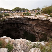 Devil's Sinkhole