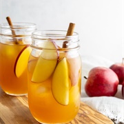 Apple Pie Moonshine Cocktail