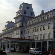 Wentworth by the Sea