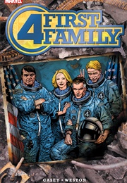 Fantastic Four: First Family (Joe Casey)