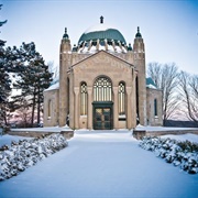 Thomas Foster Memorial