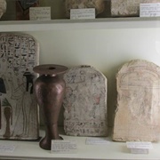 Petrie Museum of Egyptian Archaeology