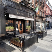 Sláinte Bar and Lounge