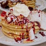 Pancakes With Linzer Cookies