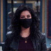 S8.E1: The Good Ones