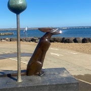 'Summertime' Dog Sculpture