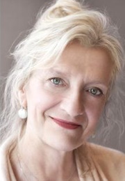 Elizabeth Strout (Author)