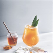 Golden Cola With Sugar