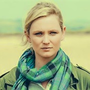 Sian Owens (Hinterland.)