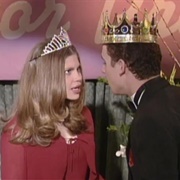 S5.E22: Prom-Ises, Prom-Ises