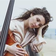 29 De Gener - Magalí Datzira, Kris Tena