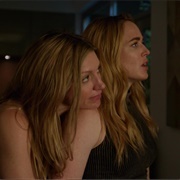 Sara & Ava (Legends of Tomorrow)