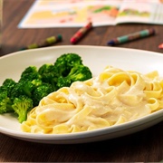 Kids Alfredo Sauce With Choice of Pasta (V)