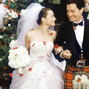 Kristin Davis in Sex and the City (1998-2004)