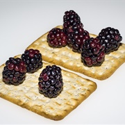 Crackers With Fresh Blackberries