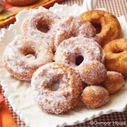 Gooseberry Patch Donut