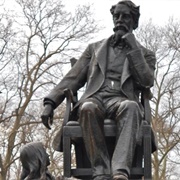 Dickens and Little Nell