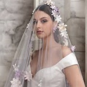 Veil With 3D Decoration