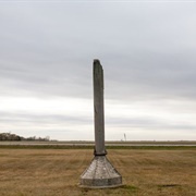Tent Pole Monument to Circus Dead