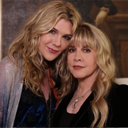 S3.E10: The Magical Delights of Stevie Nicks