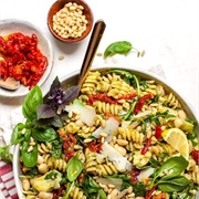 Sun-Dried Tomato Pasta Salad