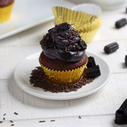 Licorice Drizzle Cupcake