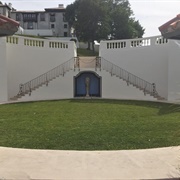 William Vanderbilt's Abandoned Salt Water Pool