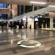 Valkea Mall Floor Clock
