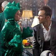 Community,: "Epidemiology" (S2,E6)