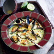 Saffron-Flavoured Mussel Soup