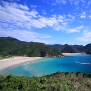 Takahama Beach, Goto