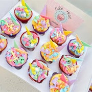 Cupcake With Streamers
