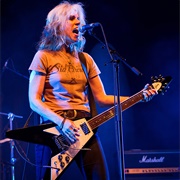 Donita Sparks (L7)