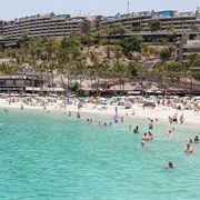 Playa De Anfi Del Mar, Spain