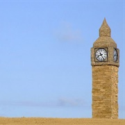 Giant Straw Sculptures of Snugburys Ice Cream Farm
