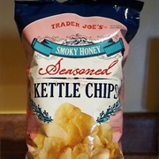 Trader Joe's Smoky Honey Seasoned Kettle Chips