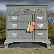 High Point Chest of Drawers