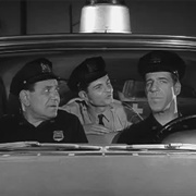 Car 54, Where Are You?: "How Smart Can You Get?" (S1,E23)