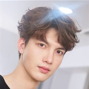 Tong Thanayut Thakoonauttaya