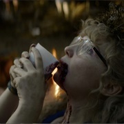 Yellowjackets: "Doomcoming" (S1,E9)