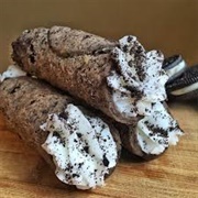 Oreo Cream Cannoli