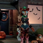 S2.E11: Drag Me to Halloween