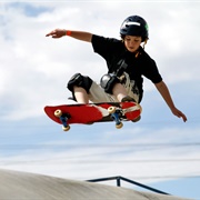 Learn How to Skateboard / Roller Skate