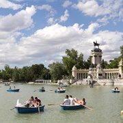 Great Pond of El Retiro, Spain