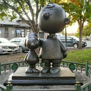 Snoopy & Charlie Brown Statue, USA