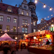 Romantischer Weihnachtsmarkt, Dresden, Germany