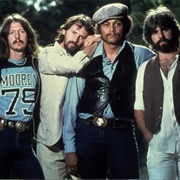 It Keeps You Runnin' - The Doobie Brothers